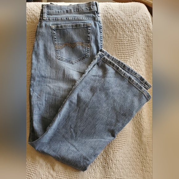 Wrangler Denim - Women's Wranglers Jeans Size 14 X 32